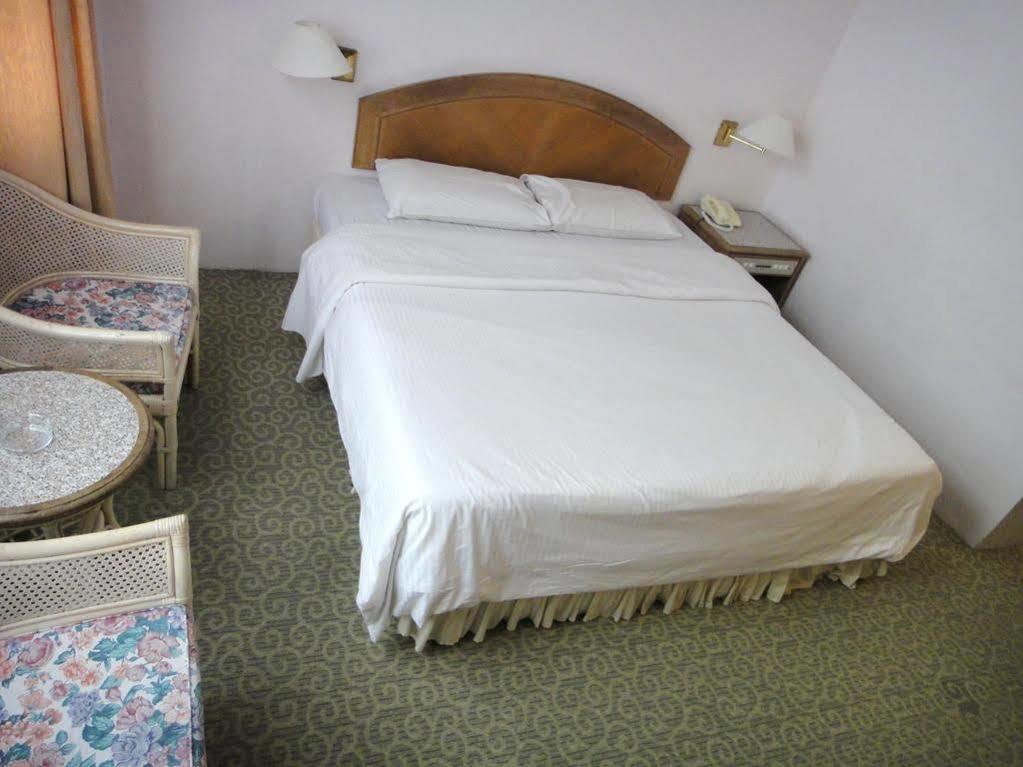 Hotel Rosa Passadena Cameron Highlands Bagian luar foto